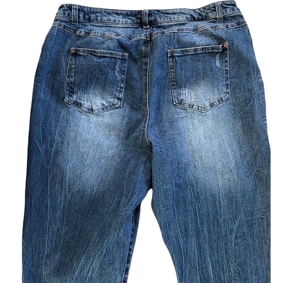 Ellos woman’s distressed straight leg jean size 18 - Picture 6 of 6